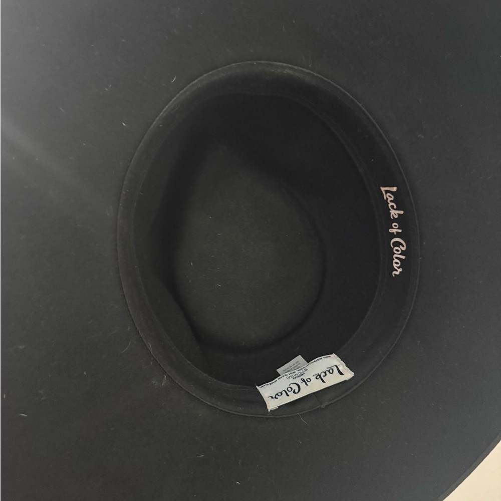 The Melodic Fedora in Black
Lack of Color
In great condition 
Size adult medium - Picture 6 of 7